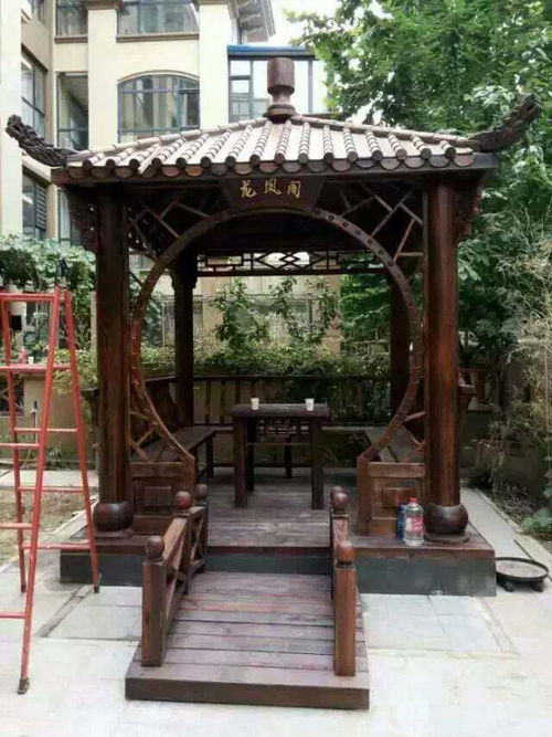 凉亭与木屋